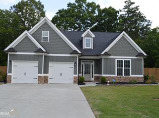 31 Rock Ridge Ct SE, Cartersville, GA 30120