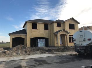1815 E Madera St, Othello, WA 99344