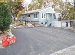 33 Westdale St, Worcester, MA 01604