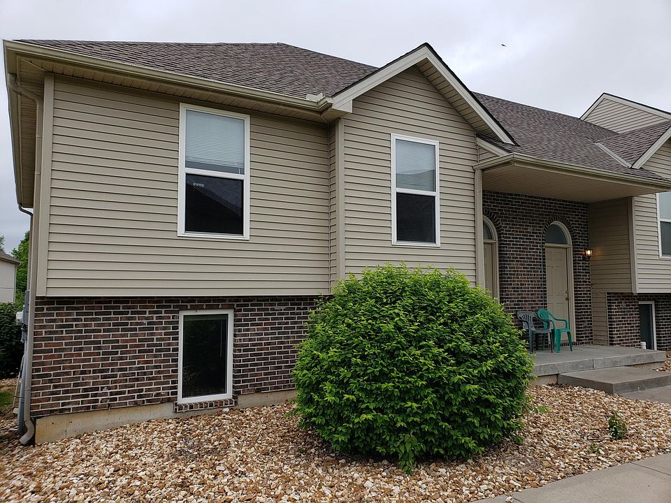 1st image of 8641 N Cleveland Ln