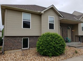 8641 N Cleveland Ln, Kansas City, MO 64156