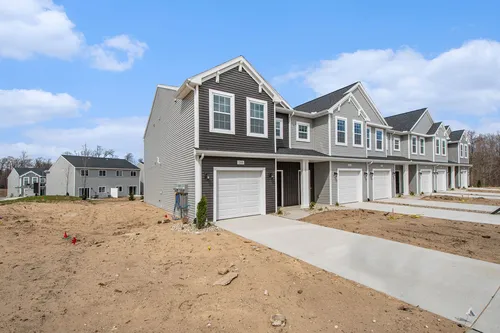 1300 Trailview Dr Photo 1