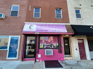 4028 Market St #2R, Philadelphia, PA 19104