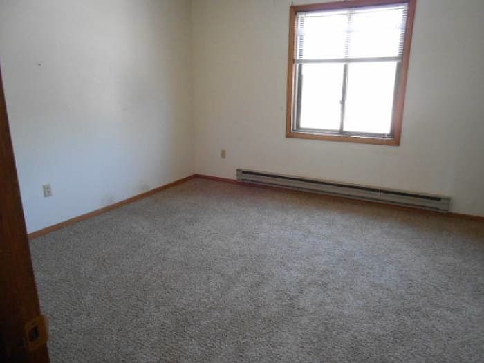 2nd image of 756 Elder Ct