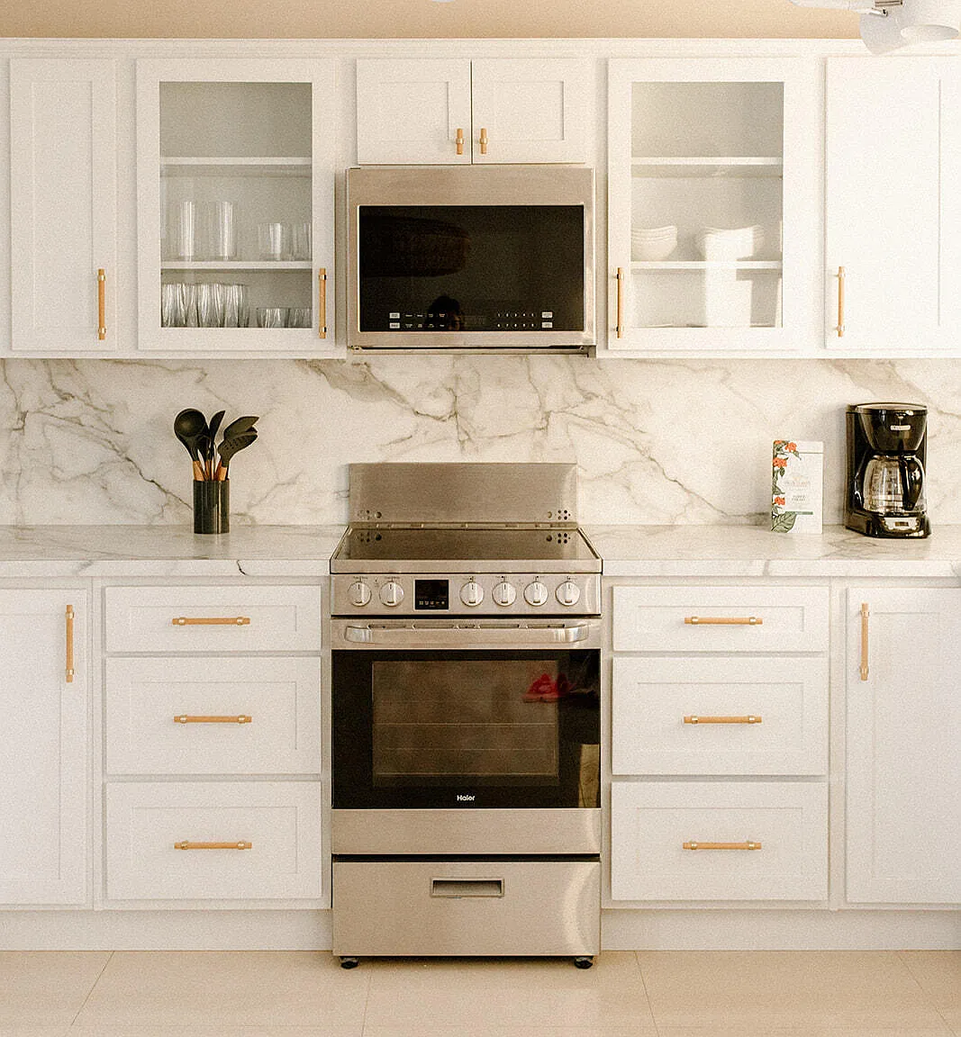 1 bed, $3,200 — Photo 2