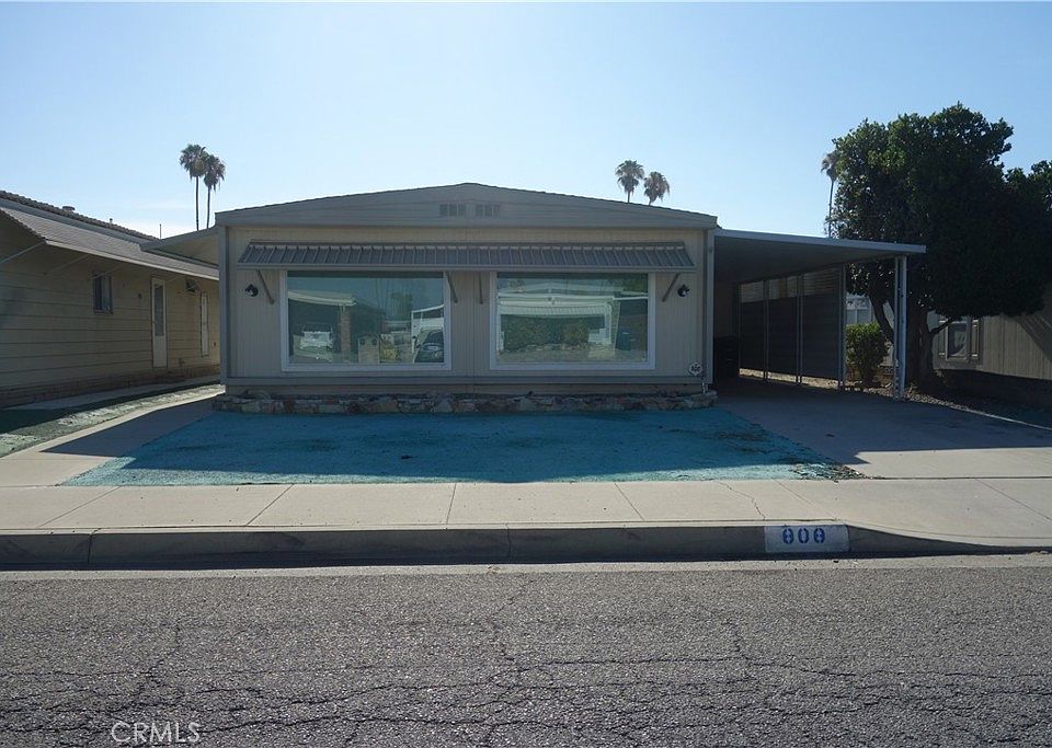 1st image of 808 S Lyon Ave
