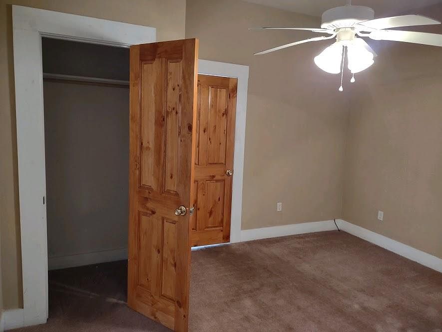 Den, Closet, Bedroom door