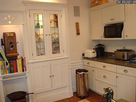 3rd image of 29 Water St