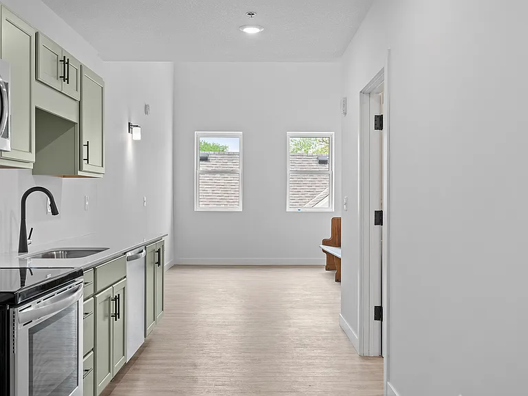 Mission Lofts — Photo 107