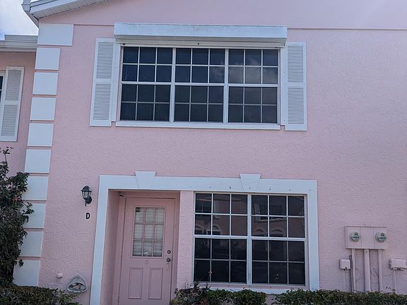 2nd image of 231 Foxtail Drive #D