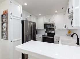 5605 Friars Rd, San Diego, CA