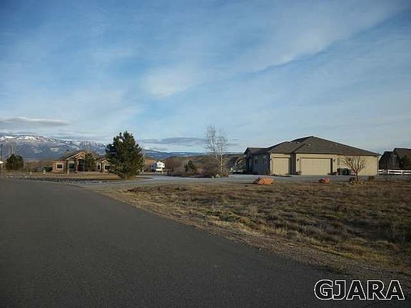 2nd image of 3155 Maddie Ct