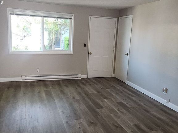 4th image of 3124 19th Pl