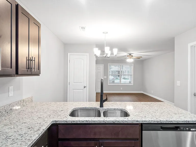 254 Woodland Valley Ln — Photo 13