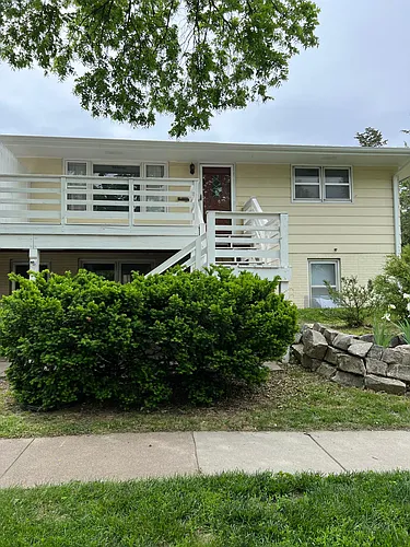1301 Hill St Photo 1