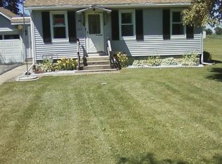 304 E Wasson Rd, Amboy, IL 61310