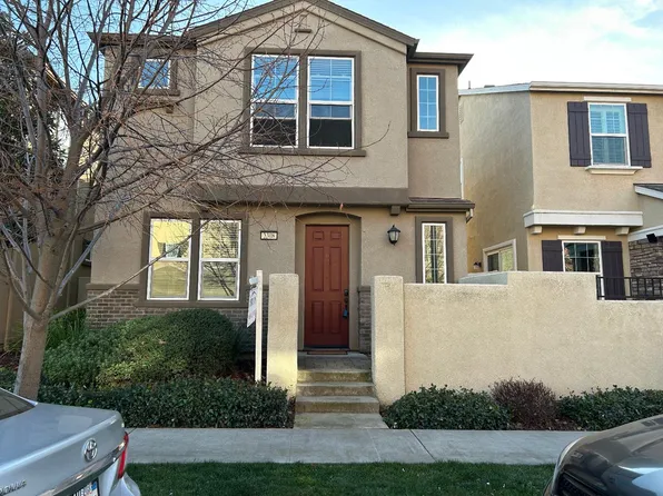 2308 Wharton Ln, Roseville, CA 95747
