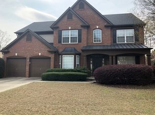 5376 Amberden Hall Dr, Suwanee, GA 30024