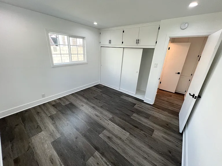 1313 S Cochran Ave — Photo 11