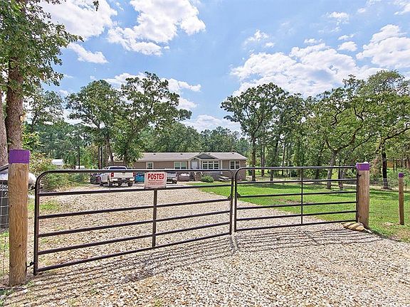 2nd image of 125 Peace Haven Ln