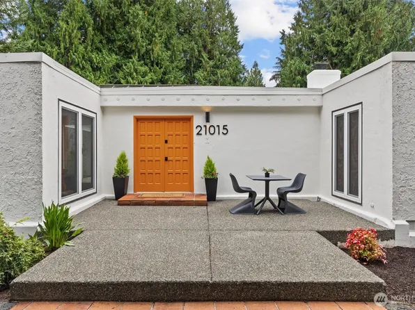 21015 NE 11th Street, Sammamish, WA 98074