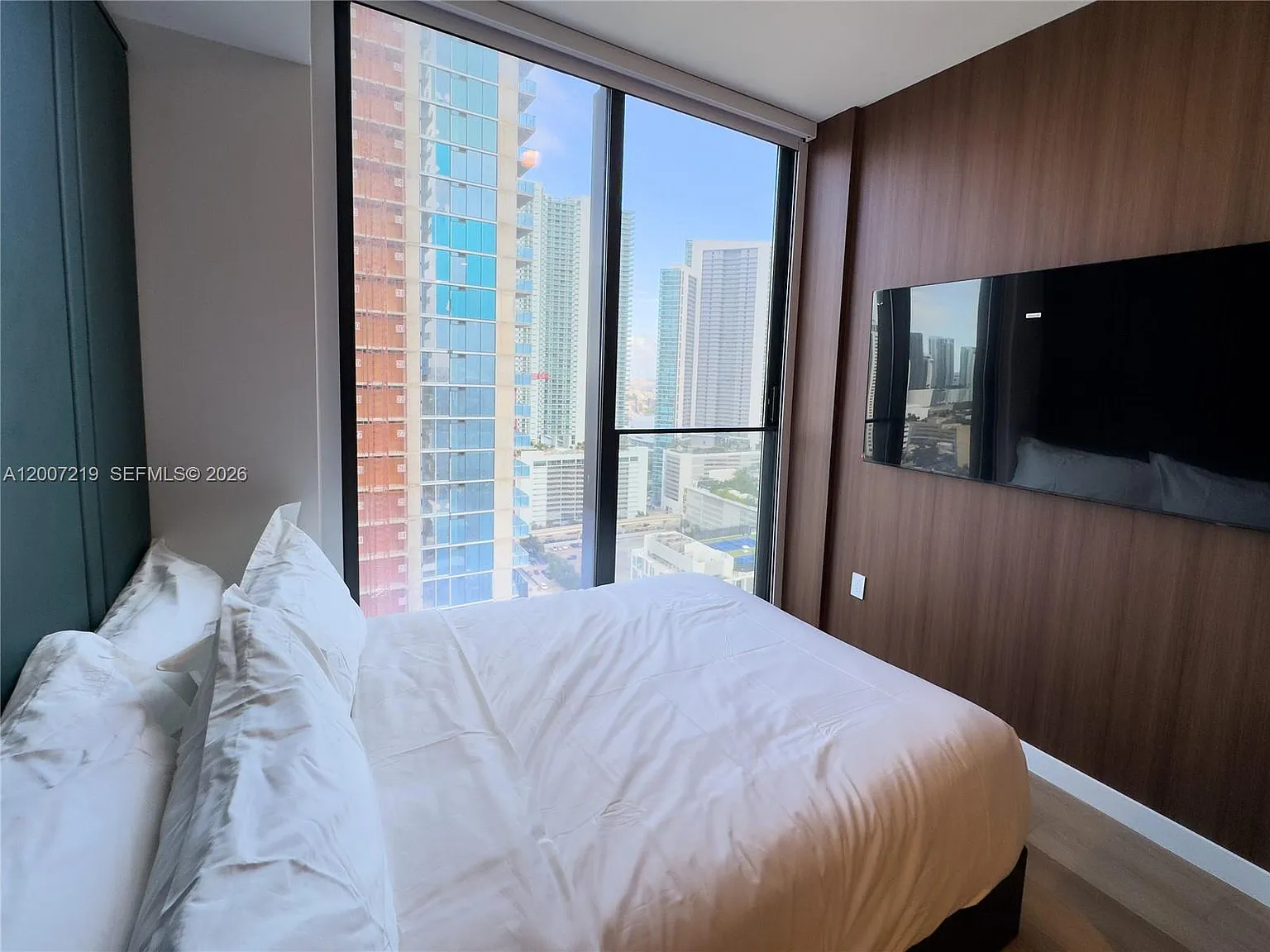 Studio, 1.0 bath, 275 sqft, $3,500 — Photo 4
