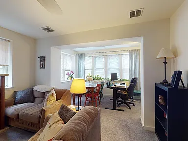 2 Bedroom 4419 Walnut Street