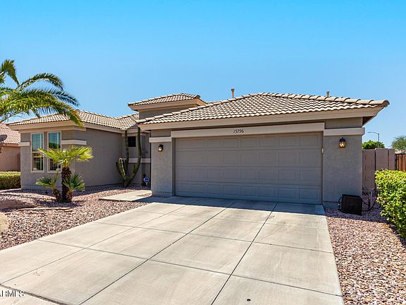 3rd image of 15796 N 162nd Ln