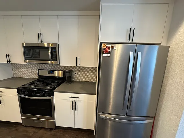 3372 S Pearl St #B — Photo 11
