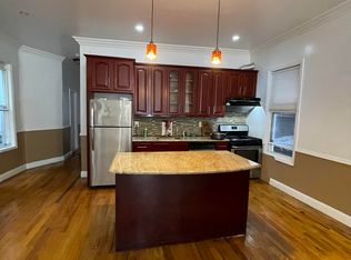 677 E 224th St, Bronx, NY 10466