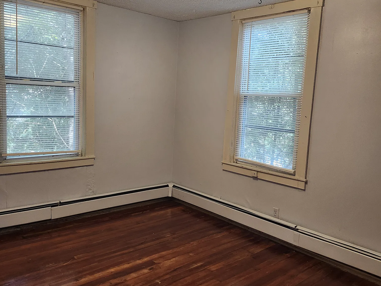 2 bed, 800 sqft, $1,350 — Photo 4