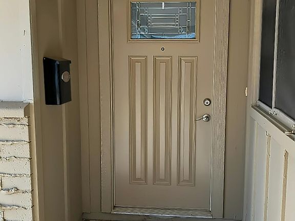 2nd image of 2122 W KEIM Drive
