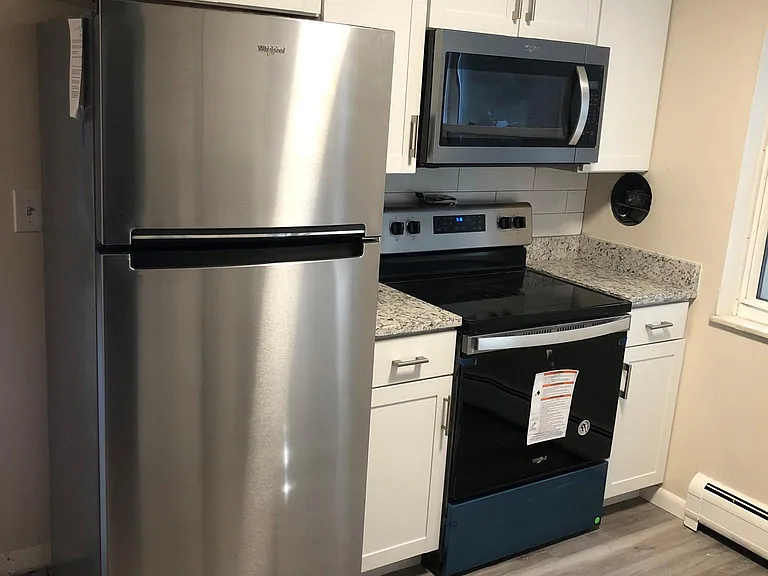 1189 Taylor Ave #1 — Photo 3