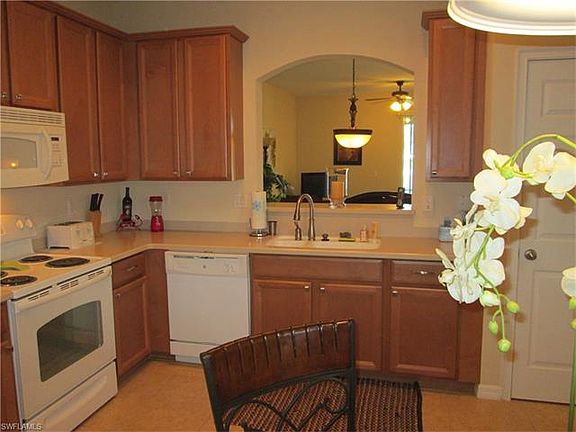 3rd image of 3388 Dandolo Cir