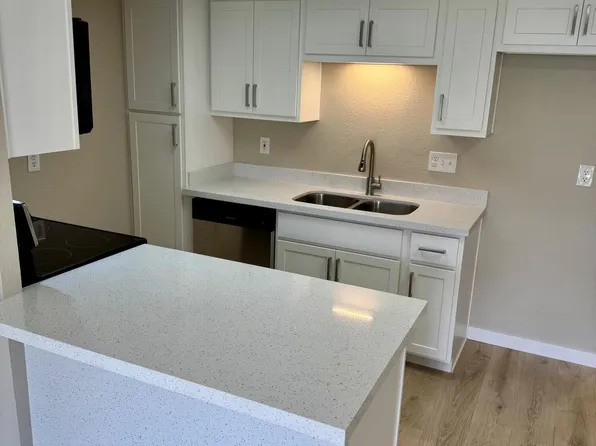 6810 N 35TH Avenue #H, Phoenix, AZ 85017