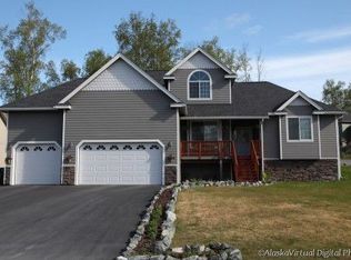 10800 Splendor Loop, Eagle River, AK 99577