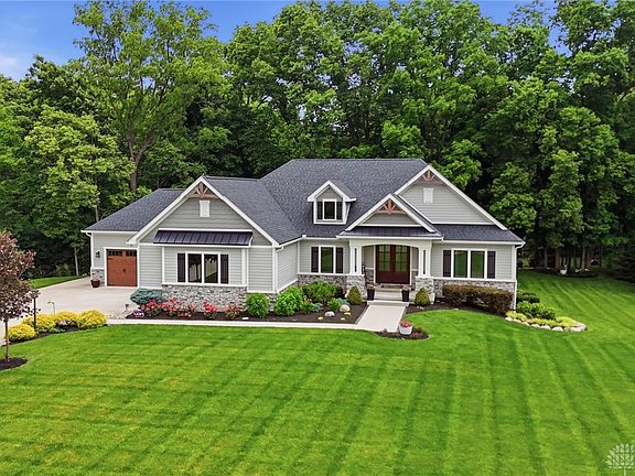 5th image of 3710 Colton Ct