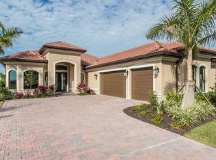 356 Maraviya Blvd, Nokomis, FL 34275