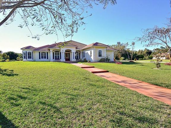 2nd image of 4161 Calamondin Blvd