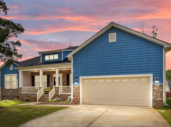 148 Blossom Creek Dr, Garner, NC 27529