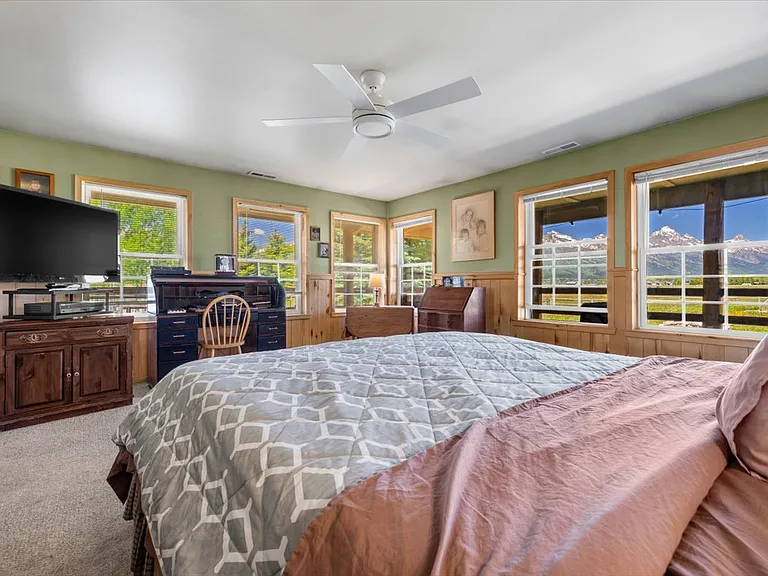 7705 N H C Dr — Photo 19