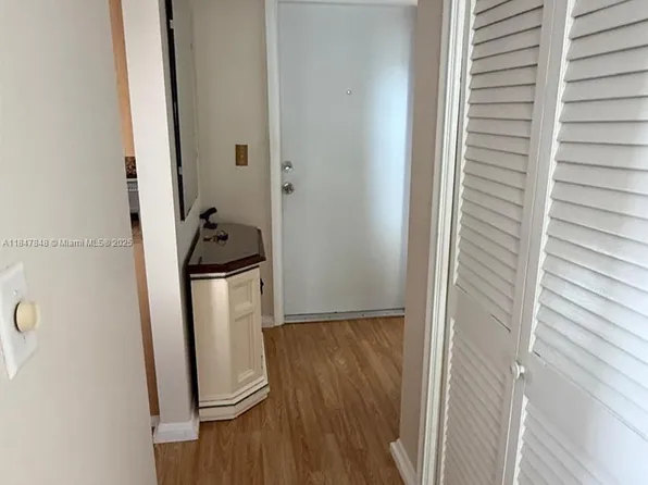 4025 N Federal Hwy APT 221A, Fort Lauderdale, FL 33308