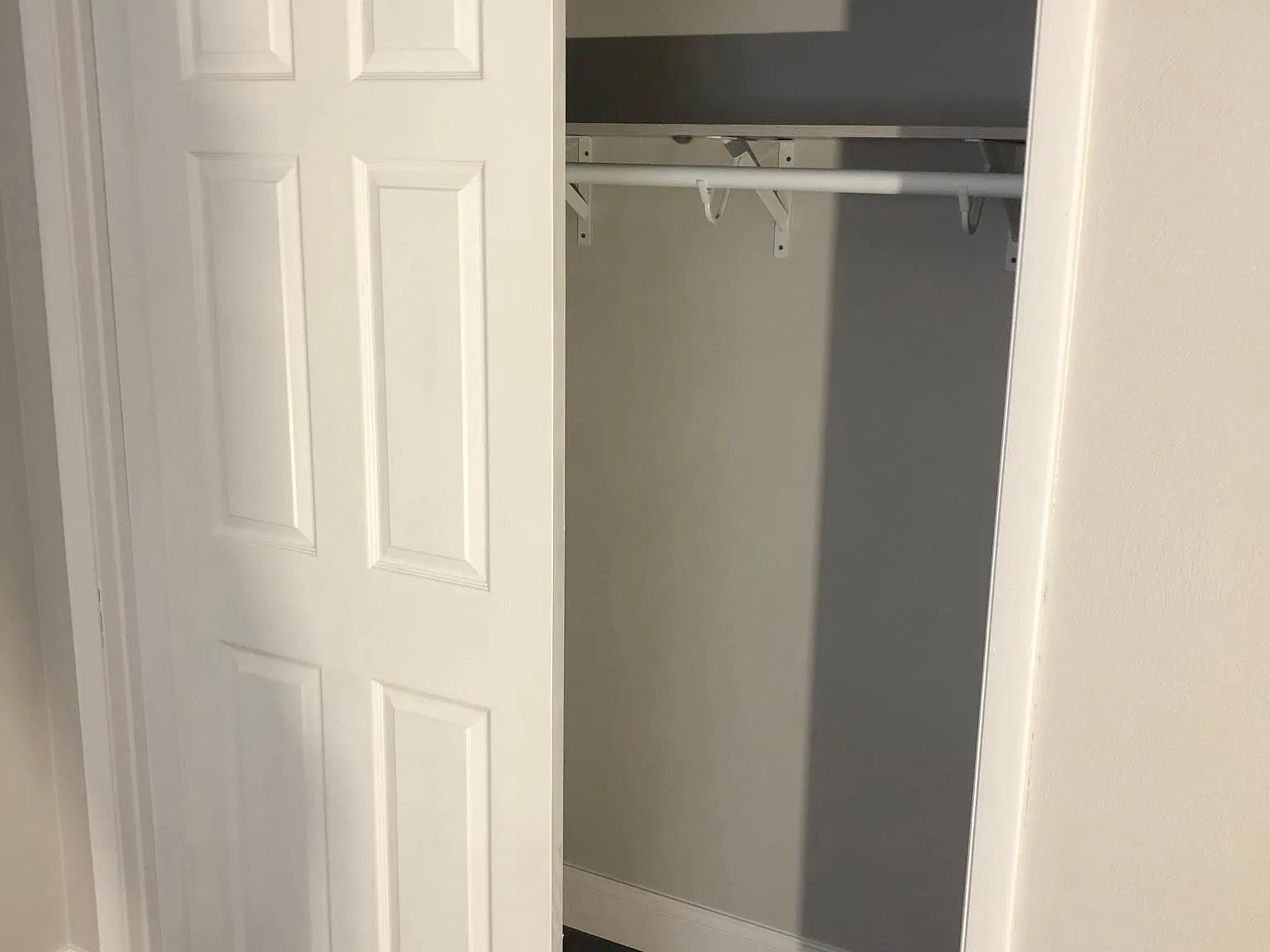 106 Floss Mar Ct — Photo 4
