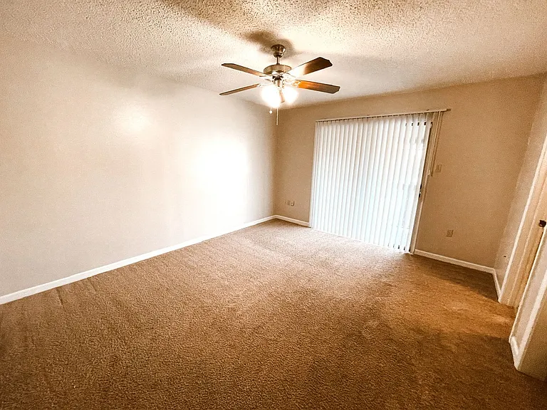 8012 Bayou Fountain Ave — Photo 11
