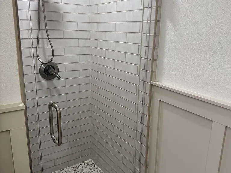730 Piedmont Dr SE — Photo 6