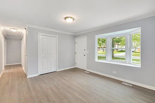 176 Plainview Dr — Photo 4