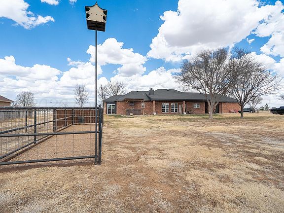 3rd image of 8351 W Rockwell Rd