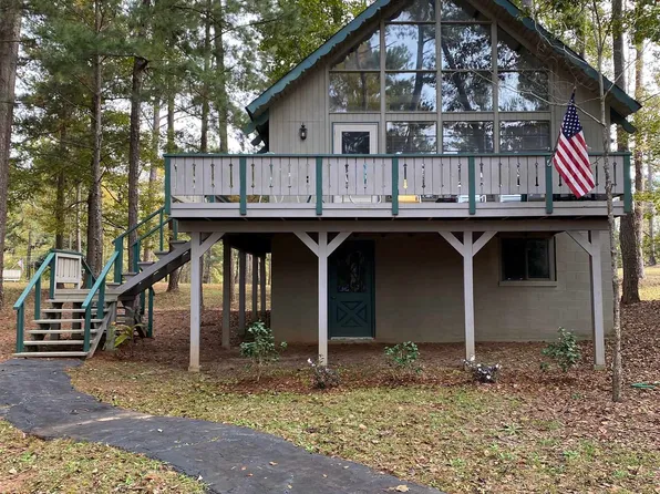 85 Saint Moritz Dr, Pine Mountain, GA 31822