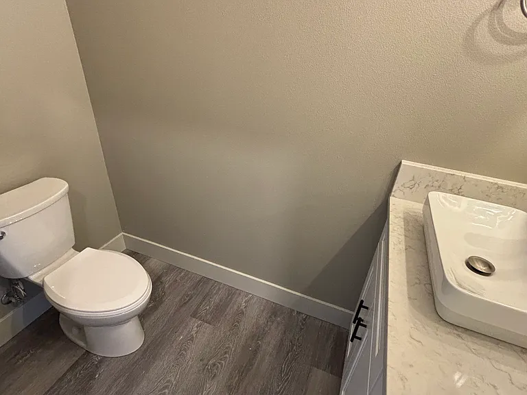 Seven Oaks Luxury Duplexes — Photo 28