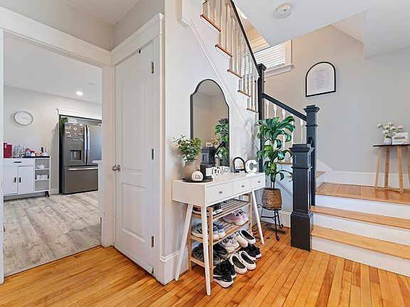 5th image of 22 Frank St